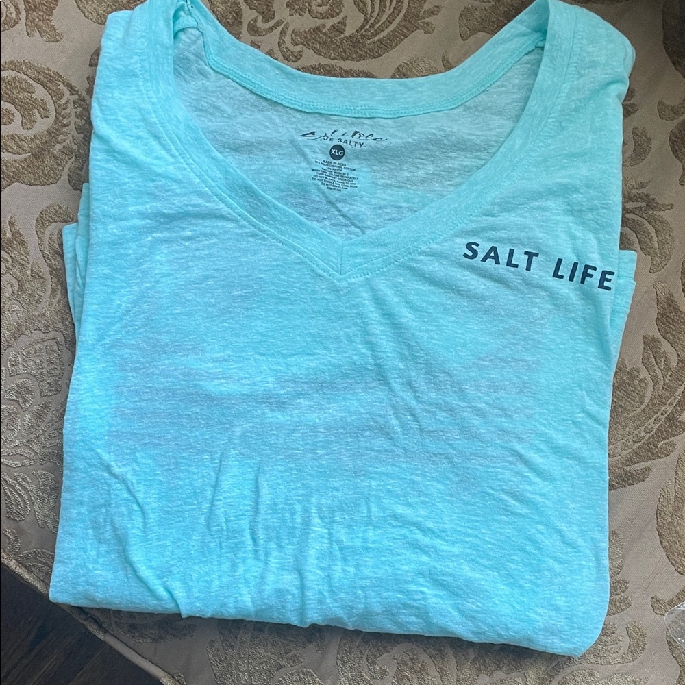 Salt Life Women's V-Neck Tee in Aqua Blue